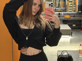 SensualMila - Live porn &amp; sex cam - 27886121