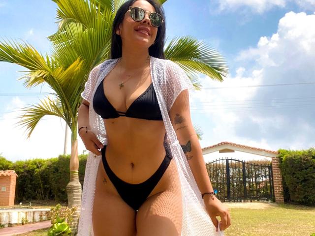 CamilleAria - Live sexe cam - 27886718