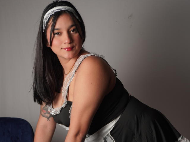 MiaEverly - Live porn &amp; sex cam - 27886802