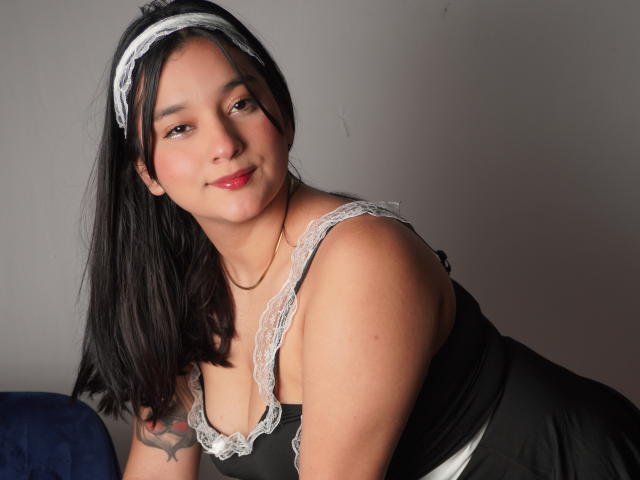 MiaEverly - Live porn &amp; sex cam - 27886805