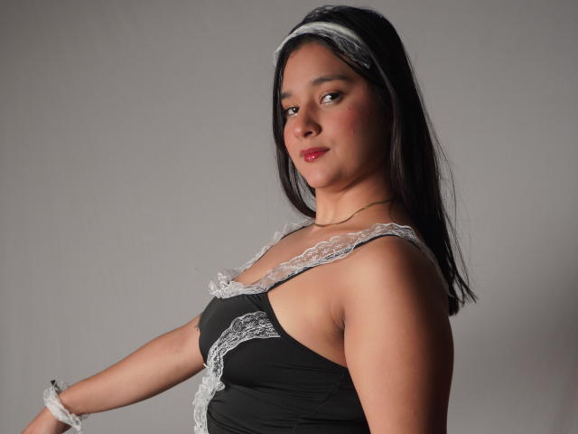 MiaEverly - Sexe cam en vivo - 27886823