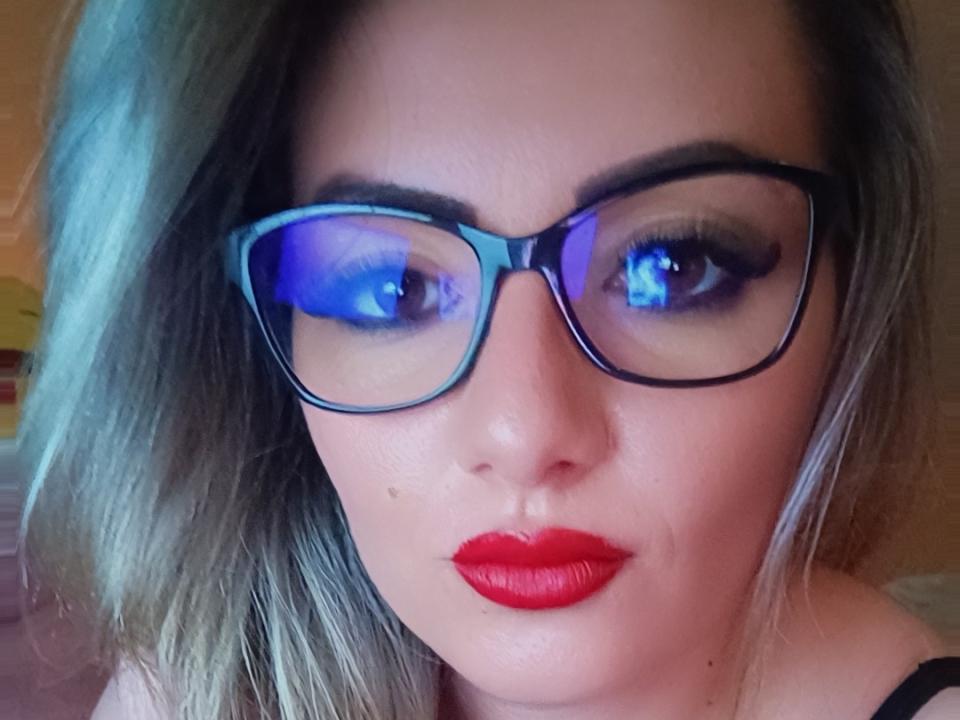 BlondaAli - Live sex cam - 27887156