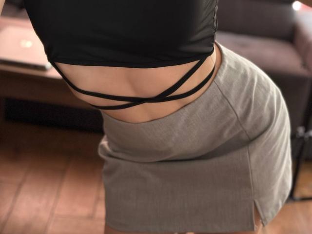 Millania - Porno na żywo i seks kamera - 27889073