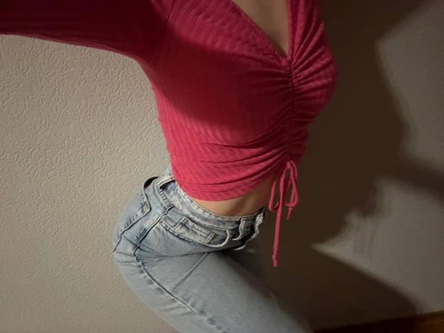 Millania - Live sex cam - 27889148