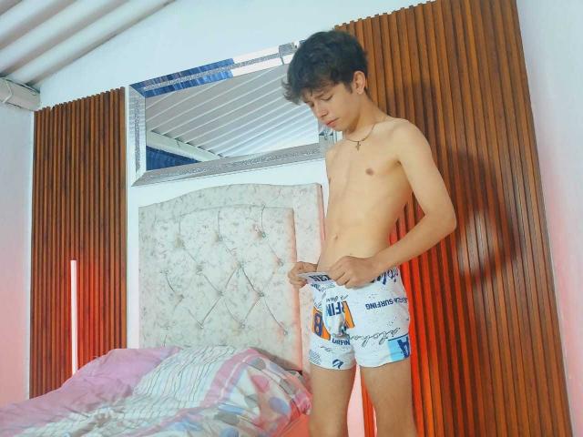 DilanoRduz - Sexe cam en vivo - 27890474