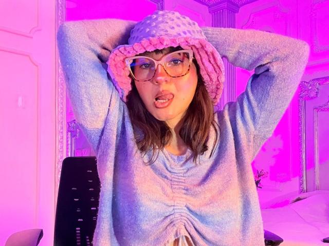 AlisonFiisher - Live Sex Cam - 27891536