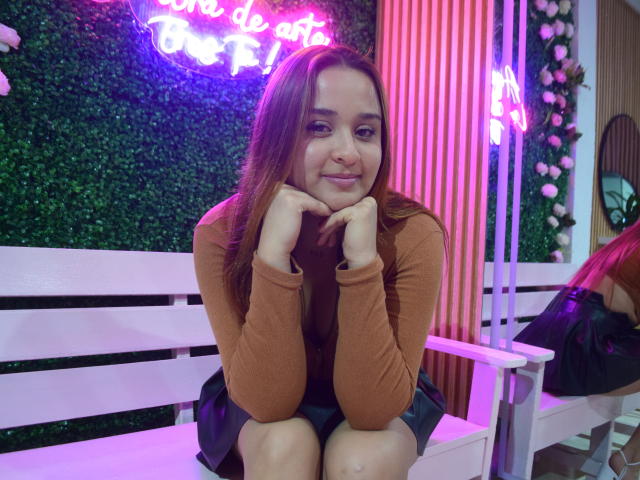 AnikaSummers - Sexe cam en vivo - 27891863