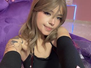 CarlaMiceli - Live sex cam - 27893066