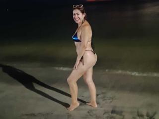 Yeseniaa69 - Live Sex Cam - 27893732