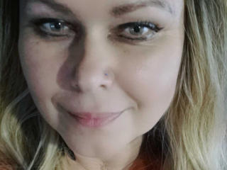 CharleeKendall - Live porn &amp; sex cam - 27894296