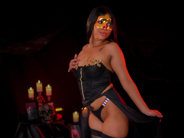 ZarayWhitmore - Sexe cam en vivo - 27894869