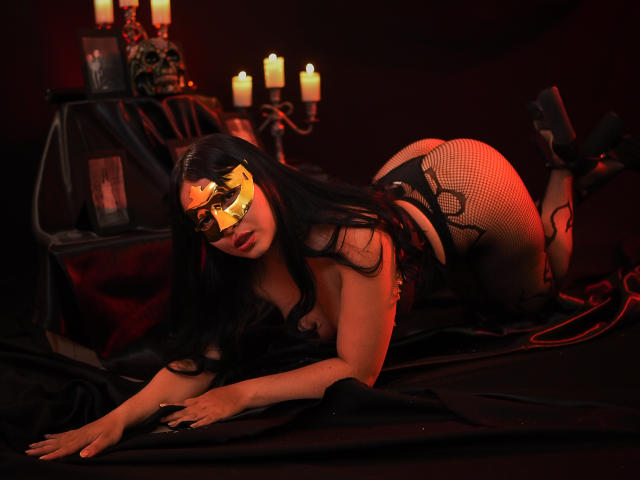 LunaBellaHotty - Live porn &amp; sex cam - 27895265