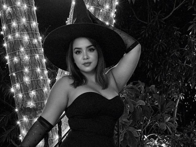 DannaXFerluccio - Live sex cam - 27896726