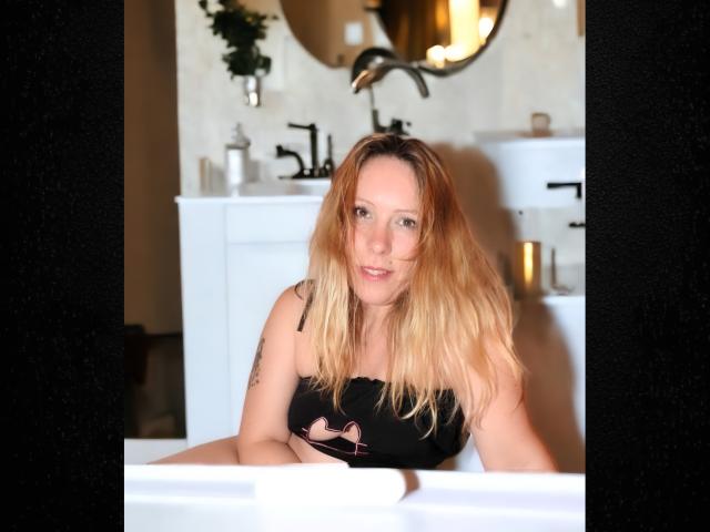 ArchAngelTheFrancaise - Sexe cam en vivo - 27897119