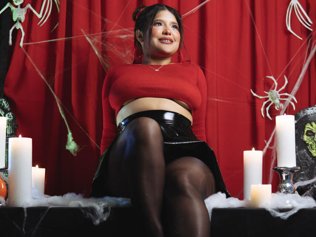 AvrillThomas - Live porn &amp; sex cam - 27897419