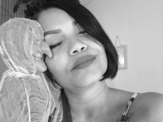 ExoticLyla - Live Sex Cam - 27897914