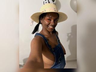 TiffanySammy - Sexe cam en vivo - 27900803