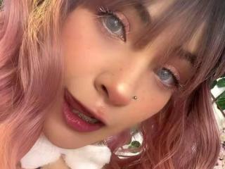 LaurenEvie69 - Live porn &amp; sex cam - 27901385