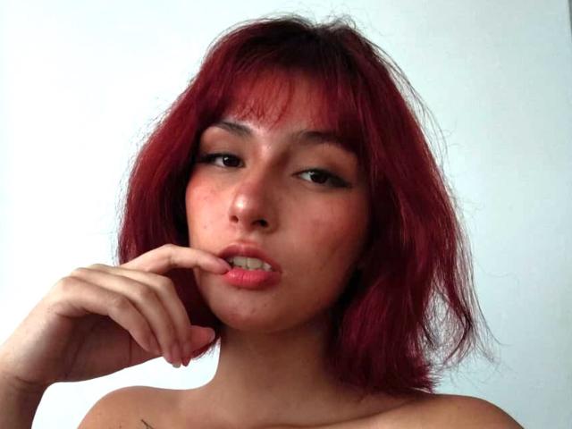 IsabellaHallad - Live porno og sexkamera - 27902162