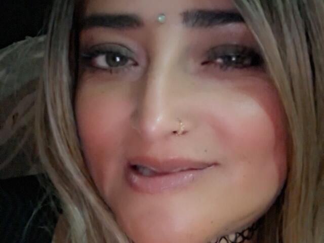 AlessadraJones - Sexe cam en vivo - 27902495