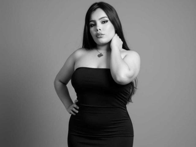 NathalyRose69 - Sexe cam en vivo - 27903812