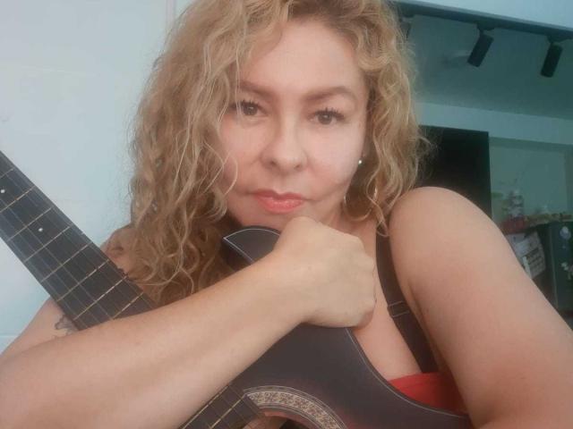 MiaAmoretti - ライブポルノ&amp;セックスカム - 27904073