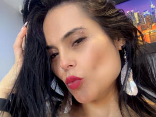 CharlotteCrofort - Live porn &amp; sex cam - 27904379