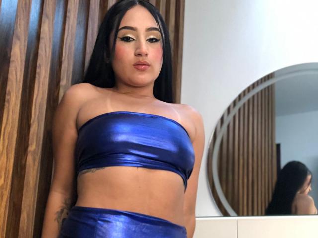 HiilaryDolce - Live porn &amp; sex cam - 27904913
