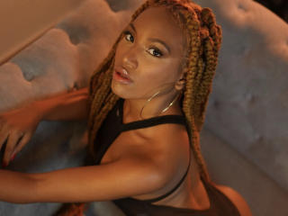 LoanaQueen - Live porno og sexkamera - 27906125