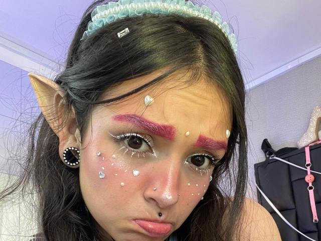 MarietteJones - פורנו בשידור חי ומצלמת סקס - 27907700