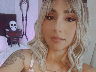 EmilyValk - Live porn &amp; sex cam - 27907817