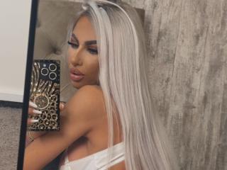 KarlaBart - Live sex cam - 27908123