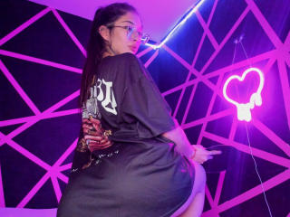 KatieSantana - Live porn &amp; sex cam - 27909884