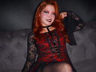 EmmaThomsonn - Live porn &amp; sex cam - 27910892