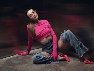 AlexaWilds - сексуальная веб-камера в реальном времени - 27913544