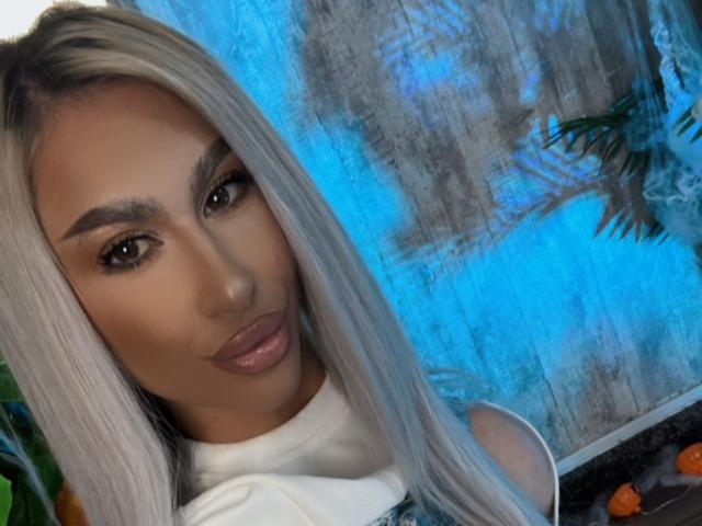 KarlaBart - Live porn &amp; sex cam - 27915416