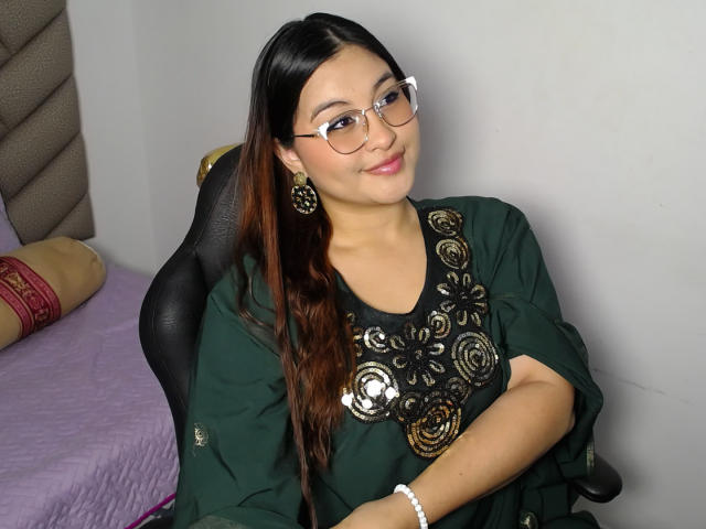 HelueJamil - Live porn &amp; sex cam - 27915455