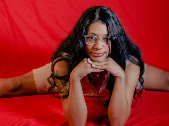 BonnyEbonny - Porno na żywo i seks kamera - 27915638