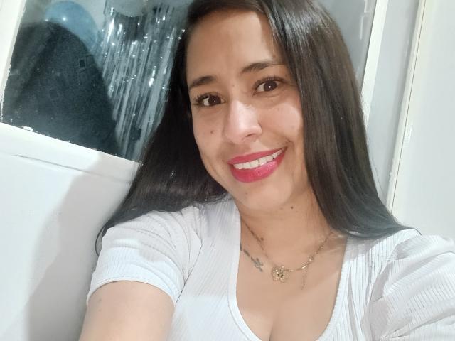 KamilaLovee - Live sex cam - 27917018