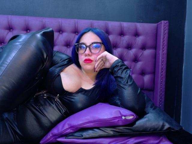 VelvetDomme - Live porn &amp; sex cam - 27917171