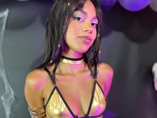 AylaCallowey - Porno na żywo i seks kamera - 27919463