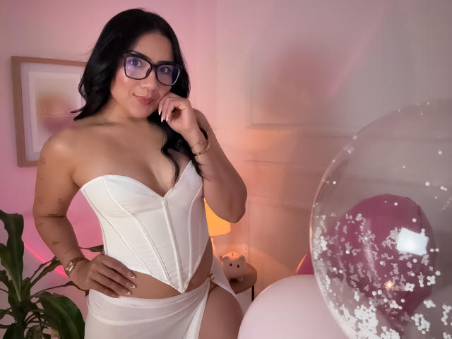 Mirandaa - Live porno og sexkamera - 27922241