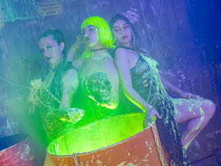 TrioOfWitches - Live porn &amp; sex cam - 27922808