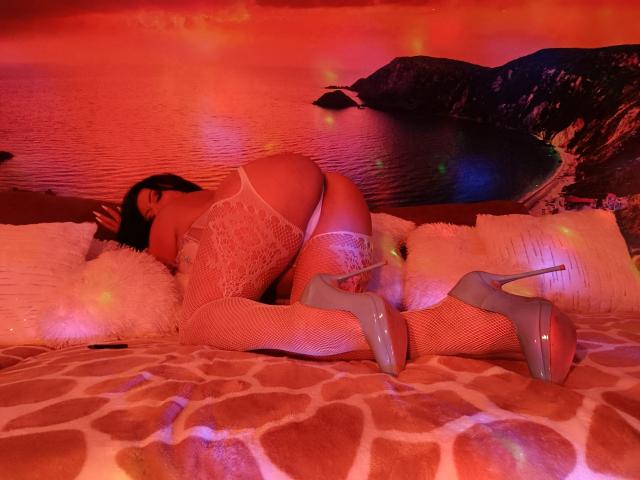 AmberSunshine - Live porn &amp; sex cam - 27924383