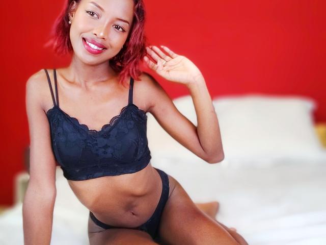 RubyFever - Live sex cam - 27924995