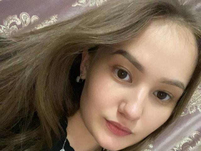 ReginaLynne - Live porn &amp; sex cam - 27927683