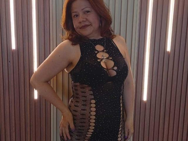 CristelleDeLuxe - Live sex cam - 27928679