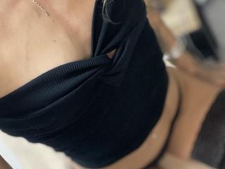 DaneeSoHot - Live porn &amp; sex cam - 27932327