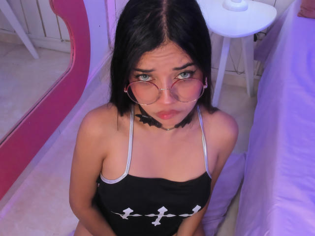 LiliMays - Live porn &amp; sex cam - 27932645