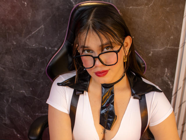 CharlotteTheas - Live porn &amp; sex cam - 27933857